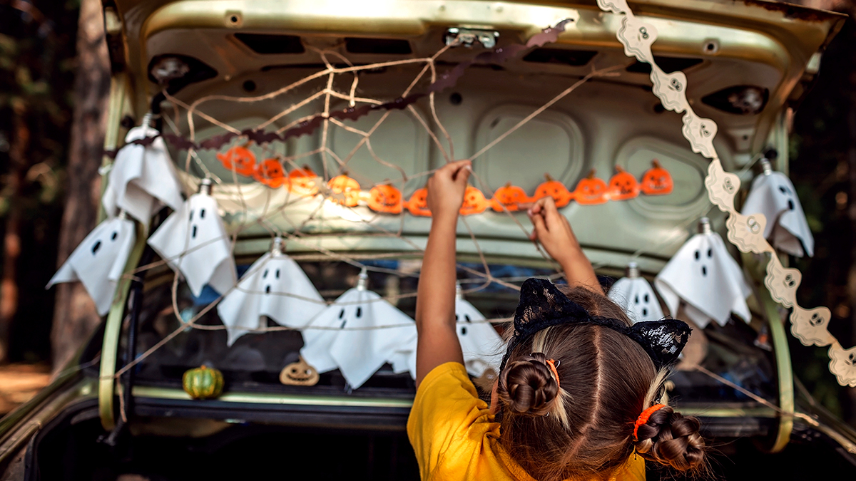 Trunk or Treating